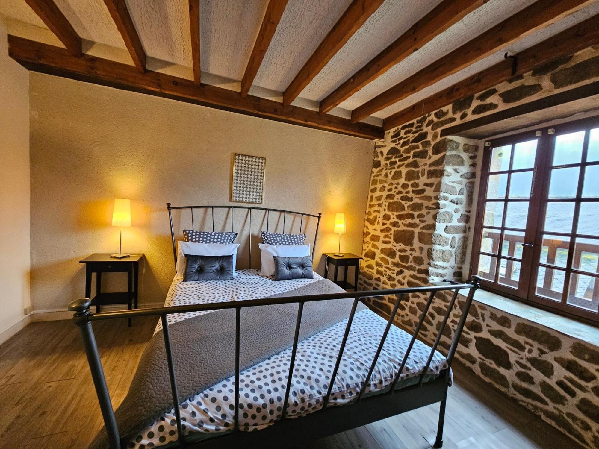 Les 3 Rossignols Villa Taden Szoba fotó